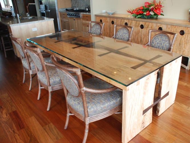 MANGO DINNING TABLE